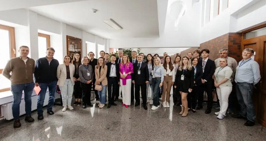 Un nivel ridicat al cercetării în domeniu, evidențiat la Conferința Internațională ICEMS-BIOMED, desfășurată la USV